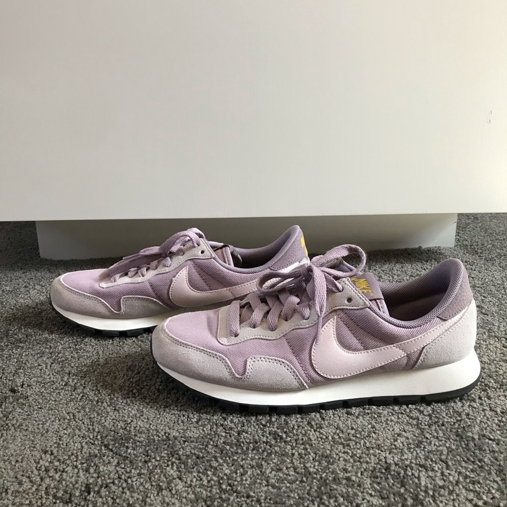 Nike Air Running Shoes